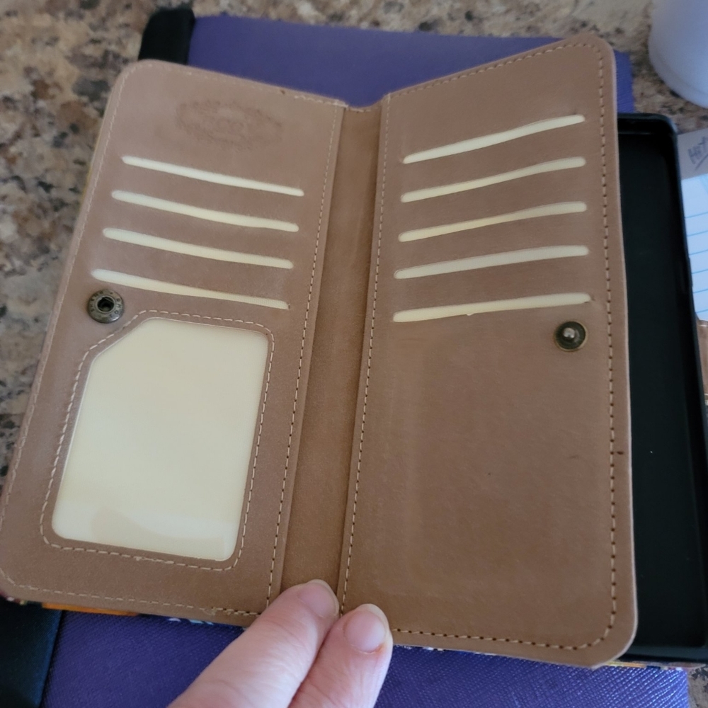 Phone case - Picture 2 of 3